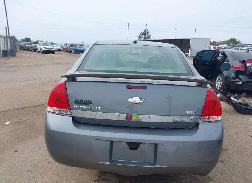 Photo 16 of 2009 Chevrolet Impala LT (VIN 2G1WT57K391229403)