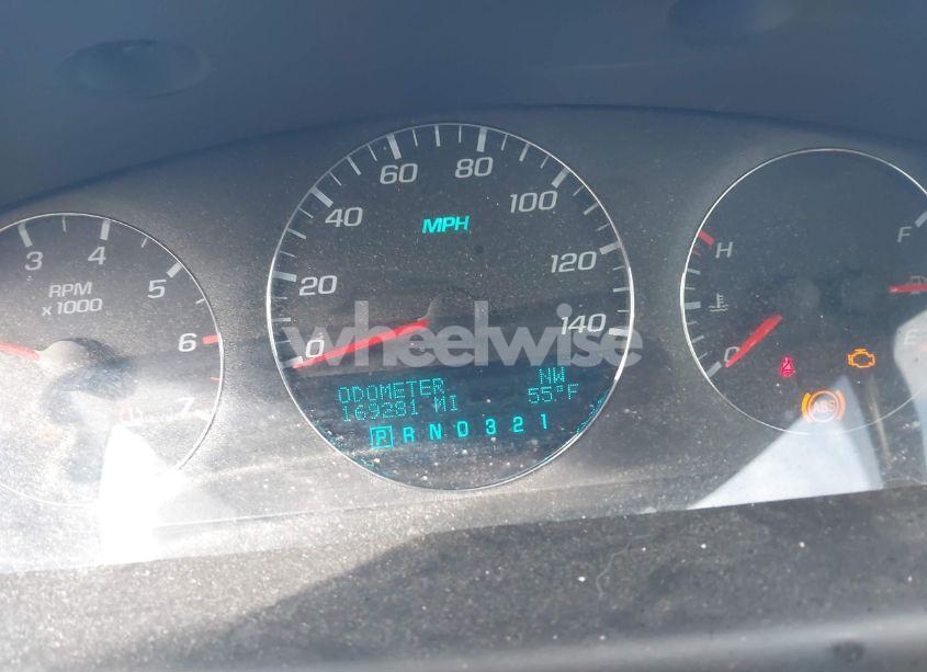 Photo 7 of 2009 Chevrolet Impala LT (VIN 2G1WT57K391244600)