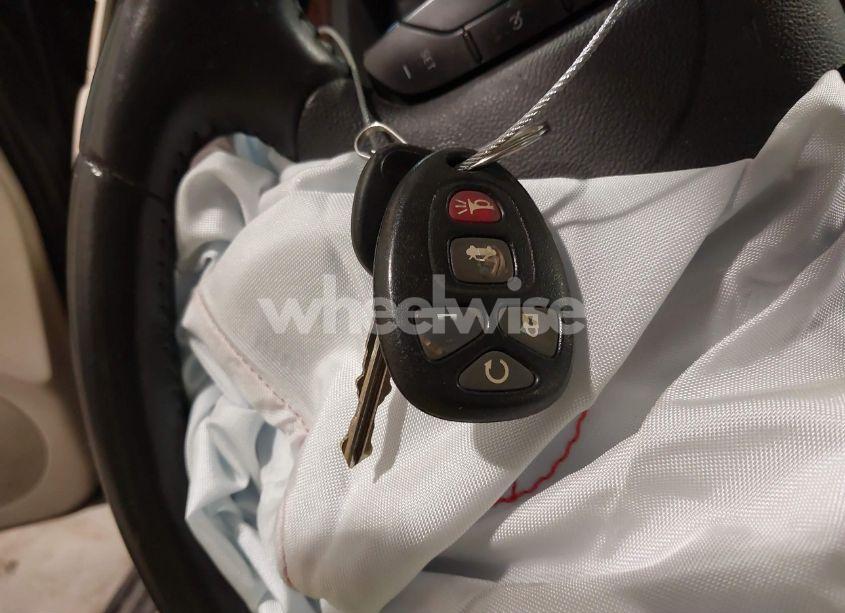 Photo 11 of 2009 Chevrolet Impala LT (VIN 2G1WT57K491123834)