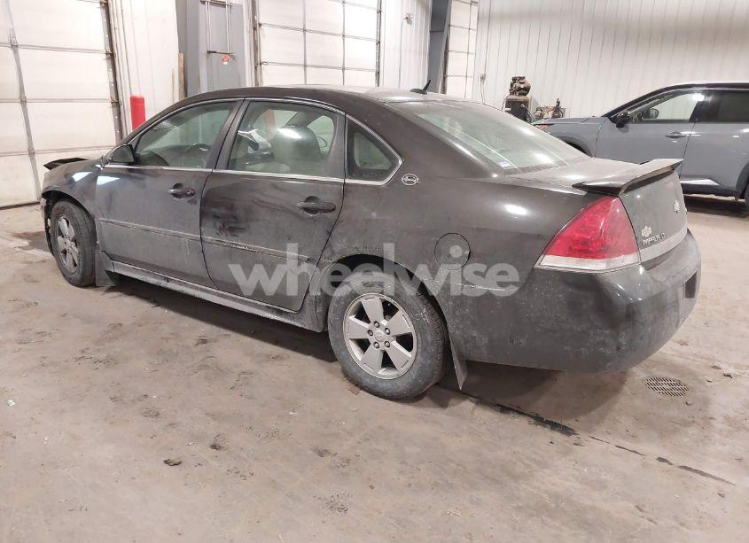 Photo 3 of 2009 Chevrolet Impala LT (VIN 2G1WT57K491123834)