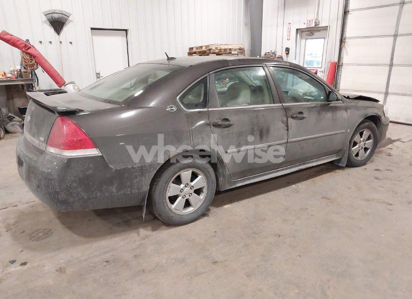 Photo 4 of 2009 Chevrolet Impala LT (VIN 2G1WT57K491123834)