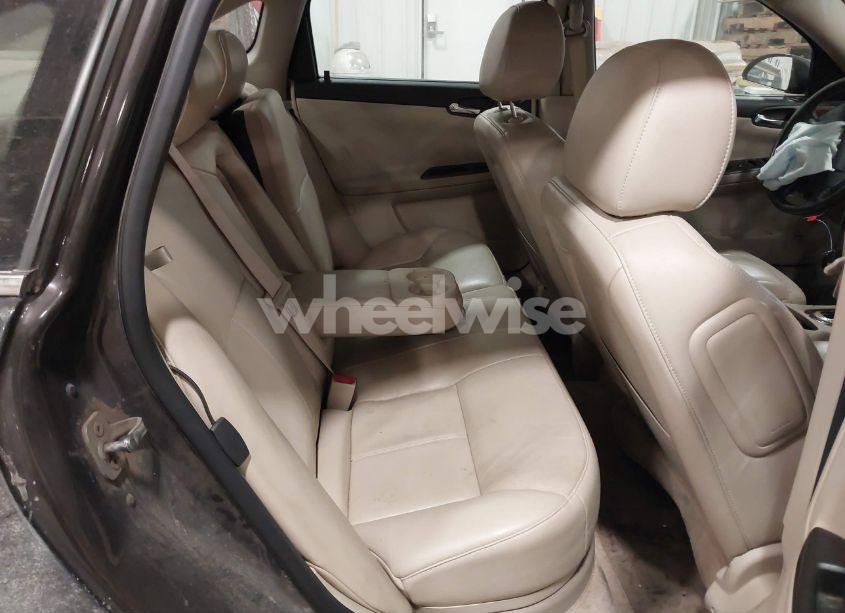 Photo 8 of 2009 Chevrolet Impala LT (VIN 2G1WT57K491123834)