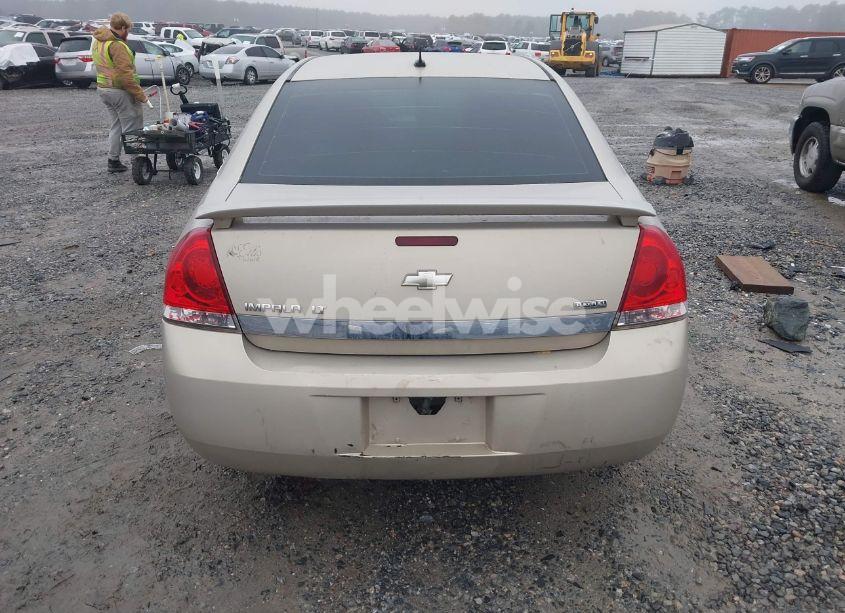 Photo 16 of 2009 Chevrolet Impala LT (VIN 2G1WT57K491158423)