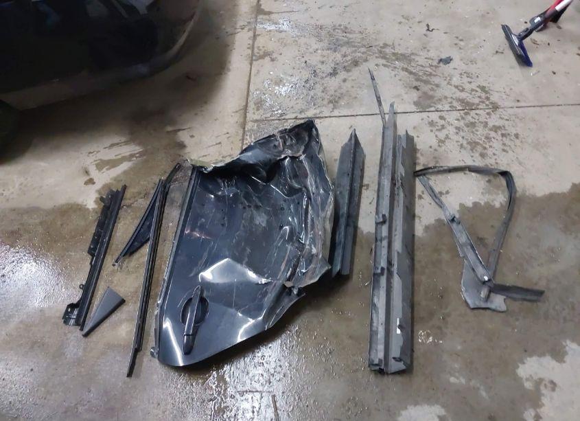 Photo 12 of 2009 Chevrolet Impala LT (VIN 2G1WT57K491212979)