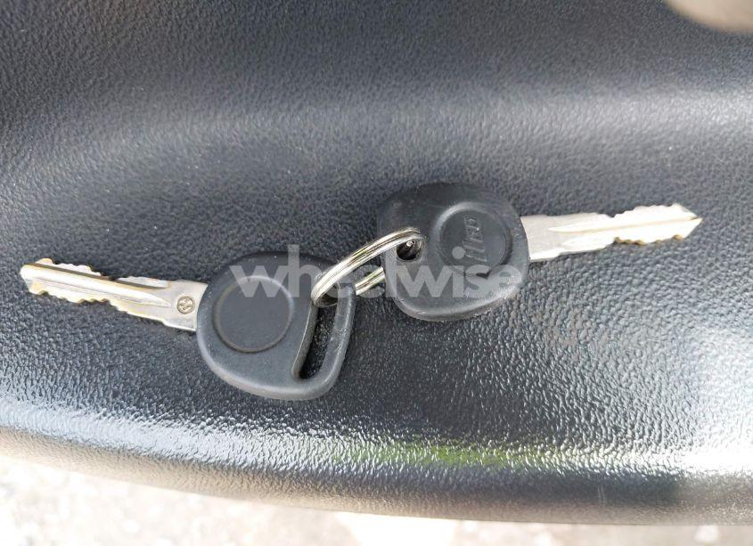 Photo 11 of 2009 Chevrolet Impala LT (VIN 2G1WT57K491234528)