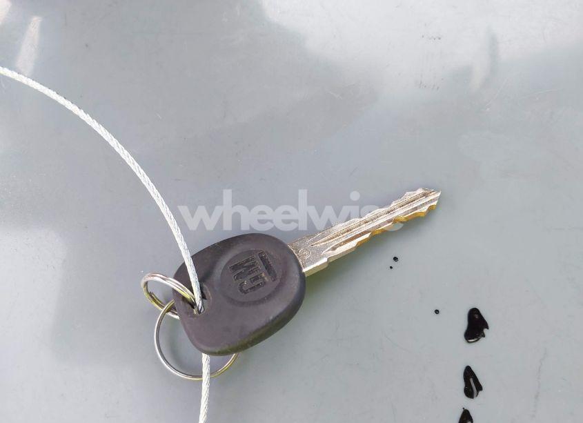 Photo 11 of 2009 Chevrolet Impala LT (VIN 2G1WT57K491246310)