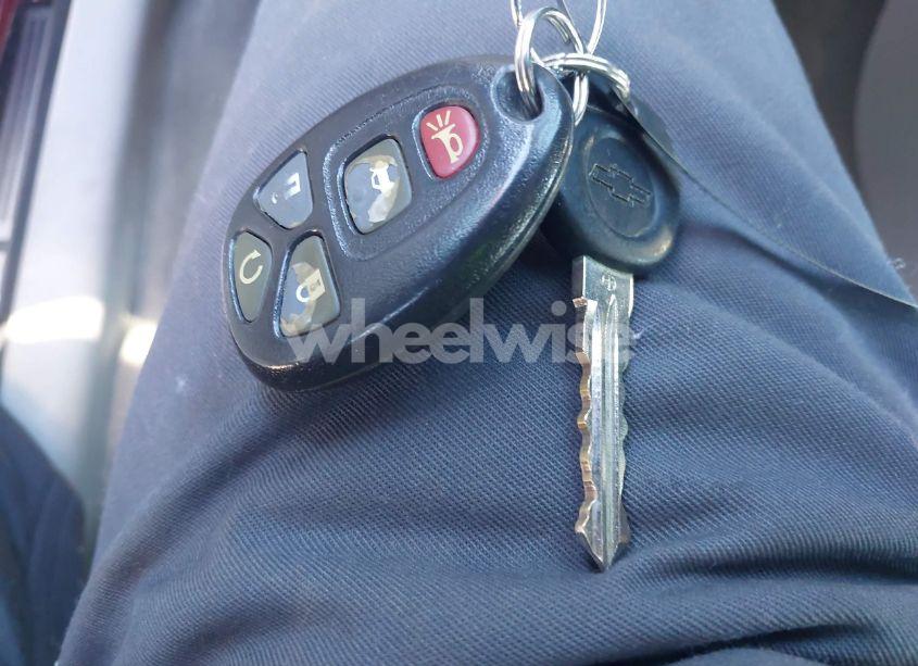 Photo 11 of 2009 Chevrolet Impala LT (VIN 2G1WT57K491253595)