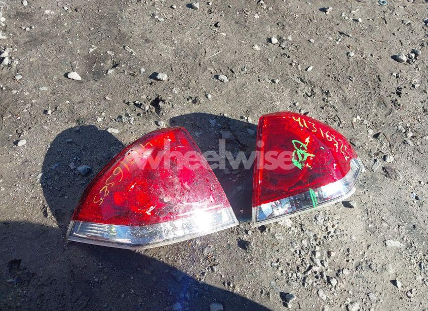 Photo 12 of 2009 Chevrolet Impala LT (VIN 2G1WT57K491253595)