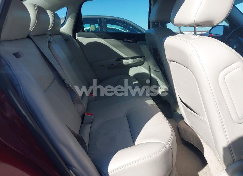 Photo 8 of 2009 Chevrolet Impala LT (VIN 2G1WT57K491253595)