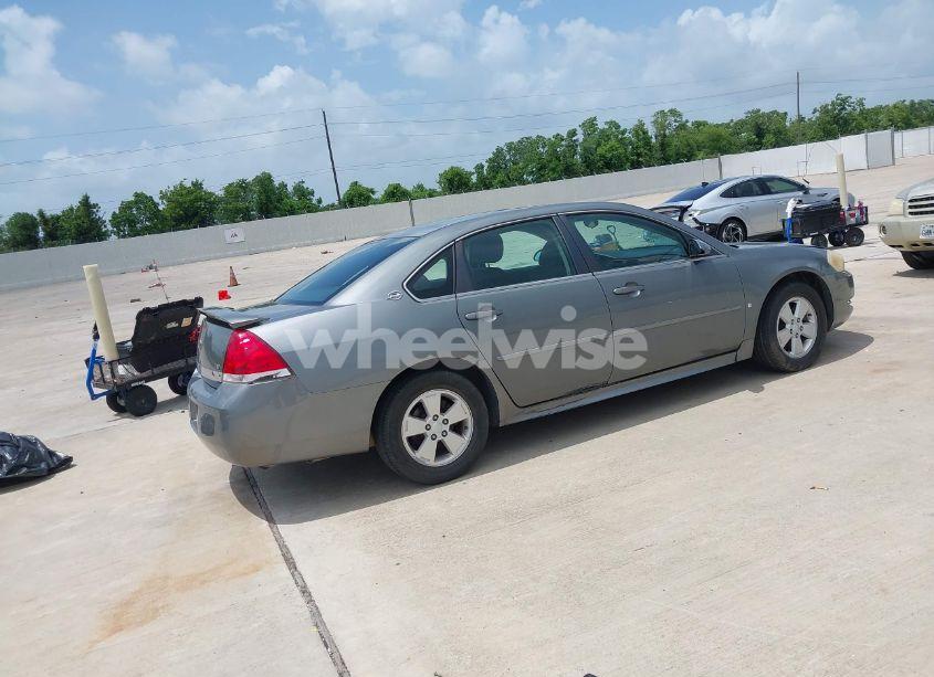 Photo 4 of 2009 Chevrolet Impala LT (VIN 2G1WT57K591116794)