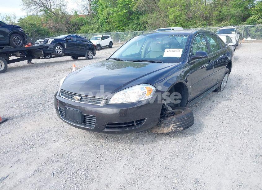 Photo 2 of 2009 Chevrolet Impala LT (VIN 2G1WT57K591137547)