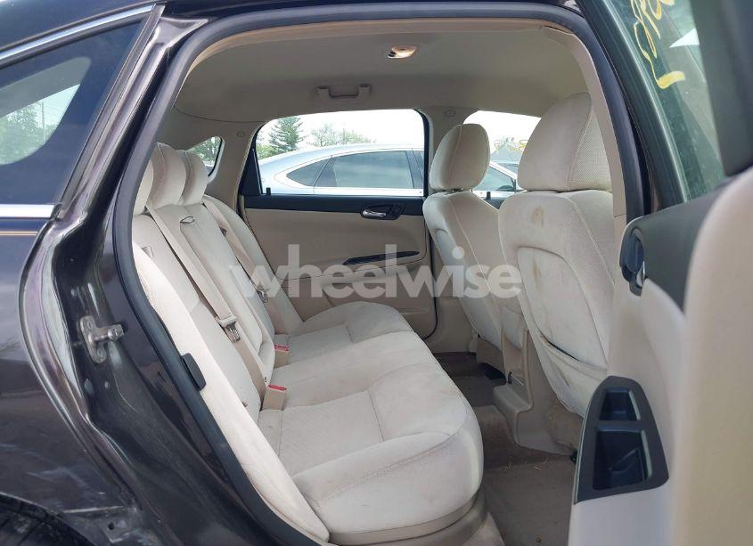 Photo 8 of 2009 Chevrolet Impala LT (VIN 2G1WT57K591137547)