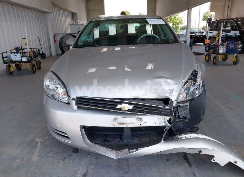 Photo 12 of 2009 Chevrolet Impala LT (VIN 2G1WT57K591155434)