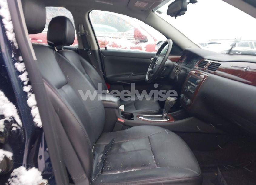 Photo 5 of 2009 Chevrolet Impala LT (VIN 2G1WT57K591183587)