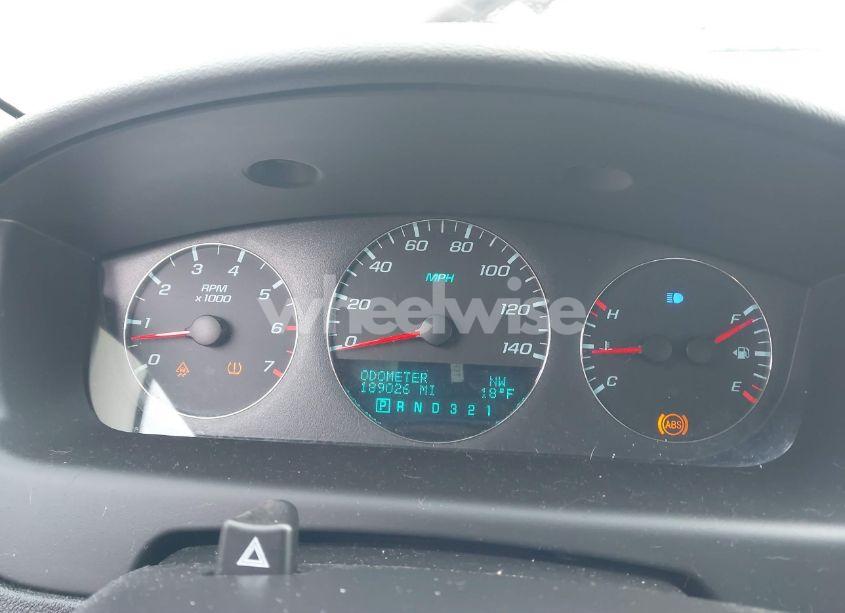 Photo 7 of 2009 Chevrolet Impala LT (VIN 2G1WT57K591183587)