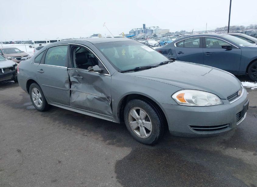 2009 Chevrolet Impala LT (VIN 2G1WT57K691126105) main photo