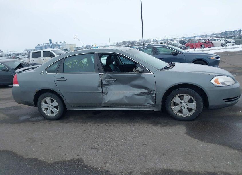 Photo 13 of 2009 Chevrolet Impala LT (VIN 2G1WT57K691126105)