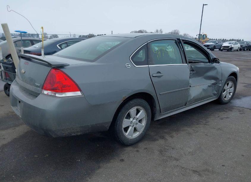 Photo 4 of 2009 Chevrolet Impala LT (VIN 2G1WT57K691126105)