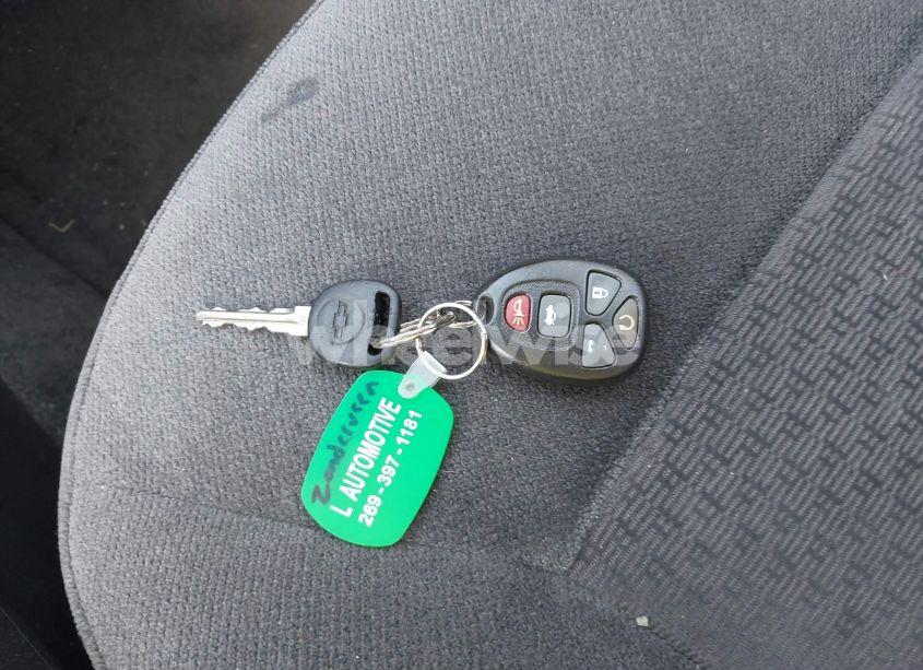 Photo 11 of 2009 Chevrolet Impala LT (VIN 2G1WT57K691141459)