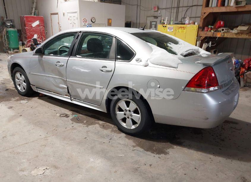 Photo 3 of 2009 Chevrolet Impala LT (VIN 2G1WT57K691226270)