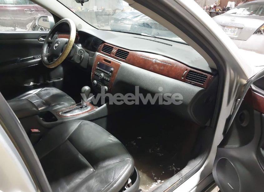 Photo 5 of 2009 Chevrolet Impala LT (VIN 2G1WT57K691226270)