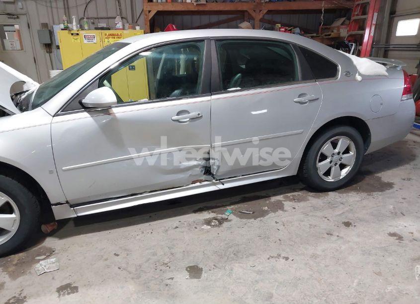 Photo 6 of 2009 Chevrolet Impala LT (VIN 2G1WT57K691226270)