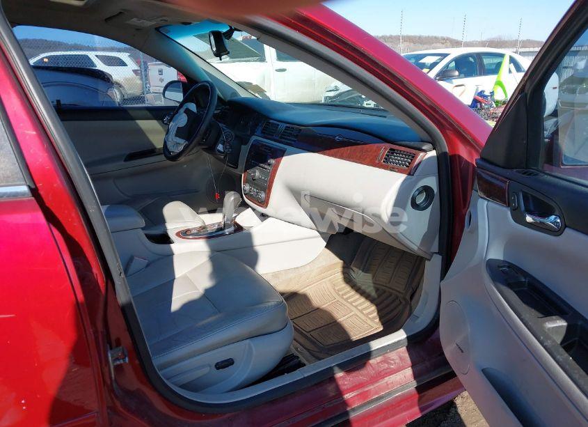 Photo 5 of 2009 Chevrolet Impala LT (VIN 2G1WT57K691240637)