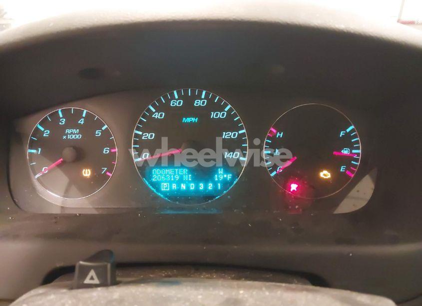 Photo 7 of 2009 Chevrolet Impala LT (VIN 2G1WT57K691272312)