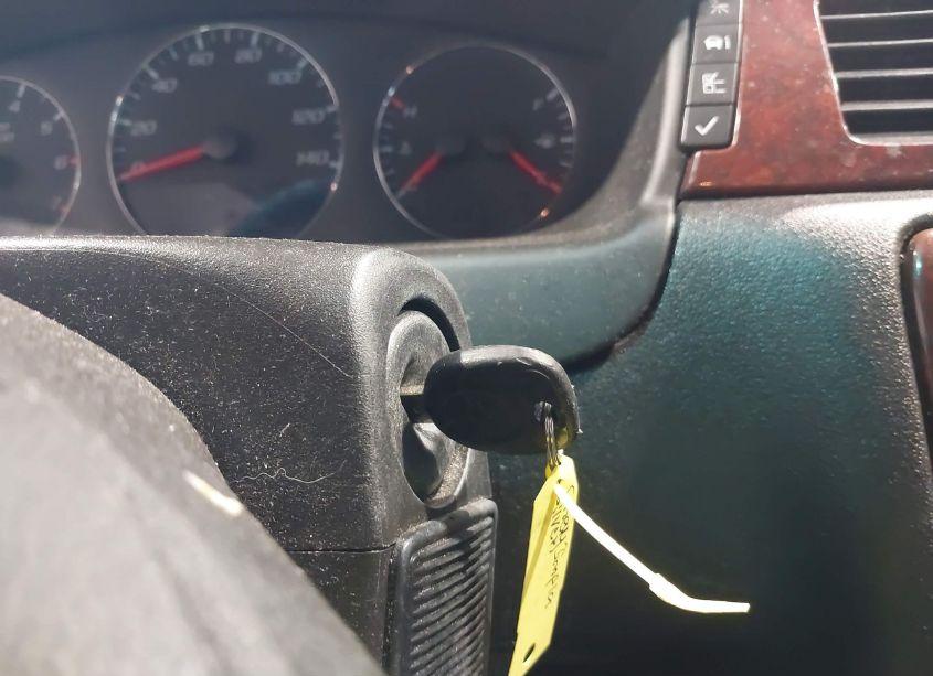 Photo 11 of 2009 Chevrolet Impala LT (VIN 2G1WT57K791100970)