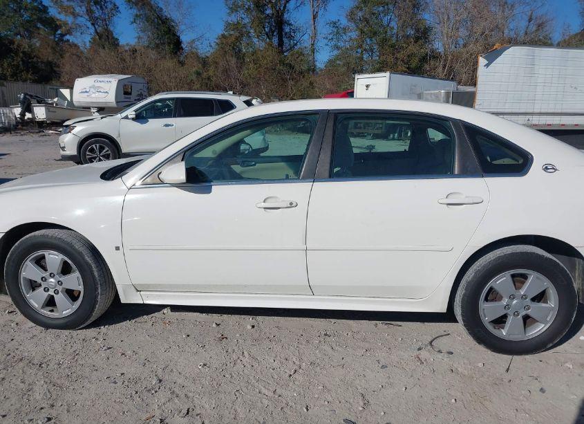 Photo 14 of 2009 Chevrolet Impala LT (VIN 2G1WT57K791155712)