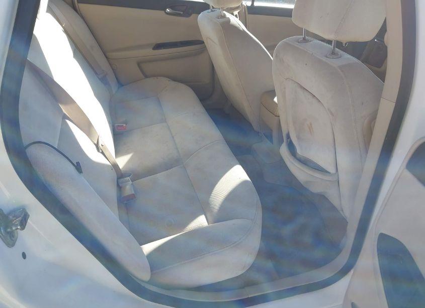 Photo 8 of 2009 Chevrolet Impala LT (VIN 2G1WT57K791155712)