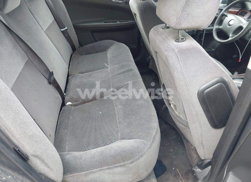 Photo 8 of 2009 Chevrolet Impala LT (VIN 2G1WT57K791182215)