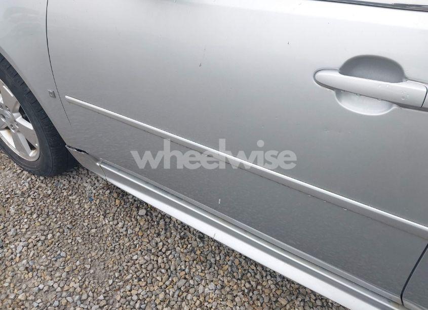 Photo 15 of 2009 Chevrolet Impala LT (VIN 2G1WT57K791241344)