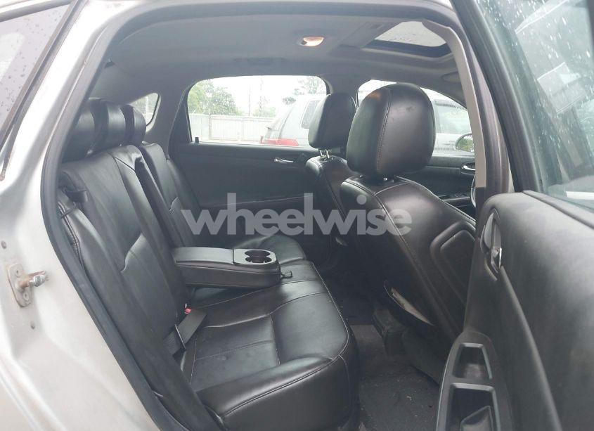 Photo 8 of 2009 Chevrolet Impala LT (VIN 2G1WT57K791241344)