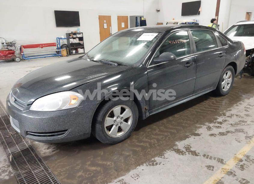 Photo 2 of 2009 Chevrolet Impala LT (VIN 2G1WT57K991125675)