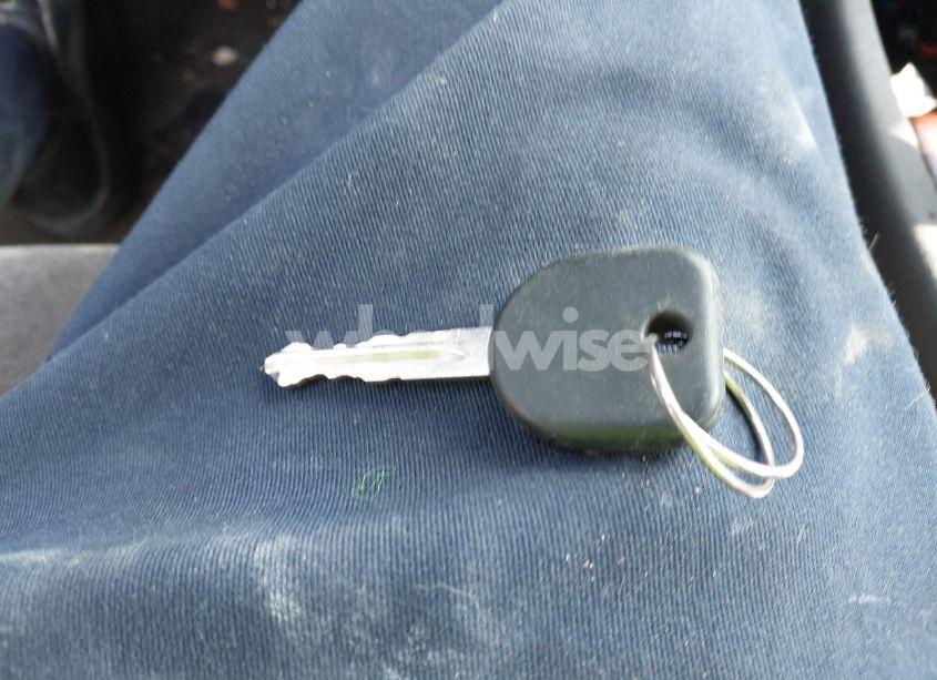 Photo 11 of 2009 Chevrolet Impala LT (VIN 2G1WT57K991185763)