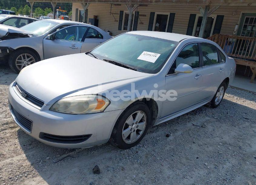 Photo 2 of 2009 Chevrolet Impala LT (VIN 2G1WT57K991185763)