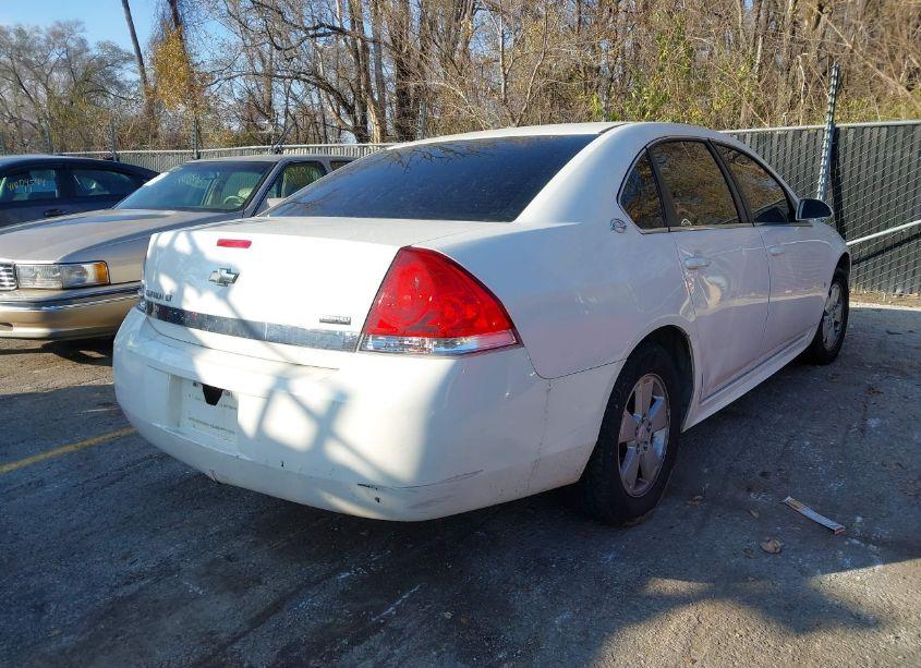 Photo 4 of 2009 Chevrolet Impala LT (VIN 2G1WT57K991207583)