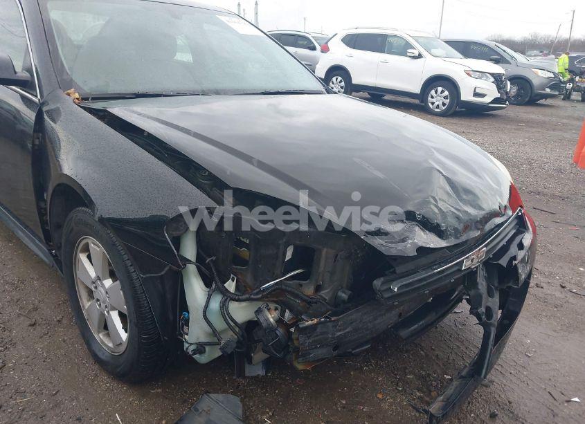 Photo 6 of 2009 Chevrolet Impala LT (VIN 2G1WT57K991267010)