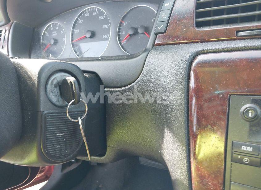 Photo 11 of 2009 Chevrolet Impala LT (VIN 2G1WT57KX91158426)