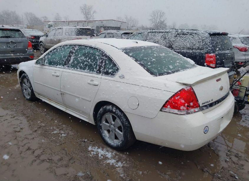 Photo 3 of 2009 Chevrolet Impala LT (VIN 2G1WT57KX91161858)