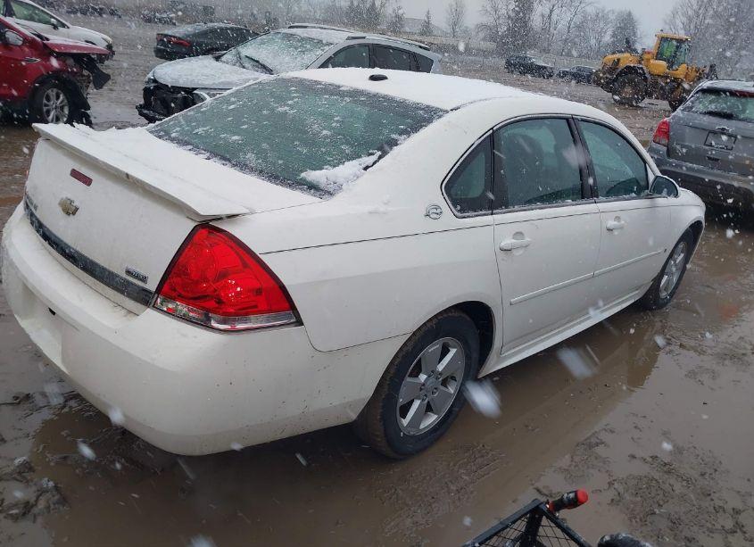 Photo 4 of 2009 Chevrolet Impala LT (VIN 2G1WT57KX91161858)