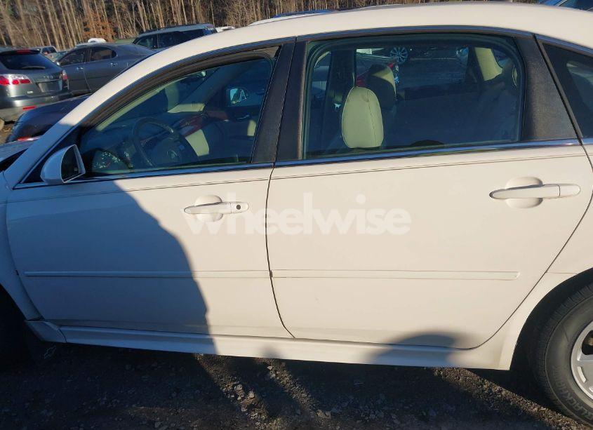 Photo 15 of 2009 Chevrolet Impala LT (VIN 2G1WT57KX91212615)