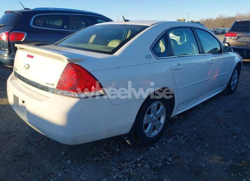 Photo 4 of 2009 Chevrolet Impala LT (VIN 2G1WT57KX91212615)