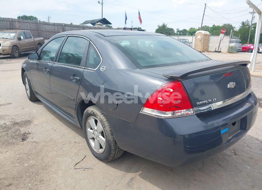Photo 3 of 2009 Chevrolet Impala 3.5L LT (VIN 2G1WT57KX91213232)