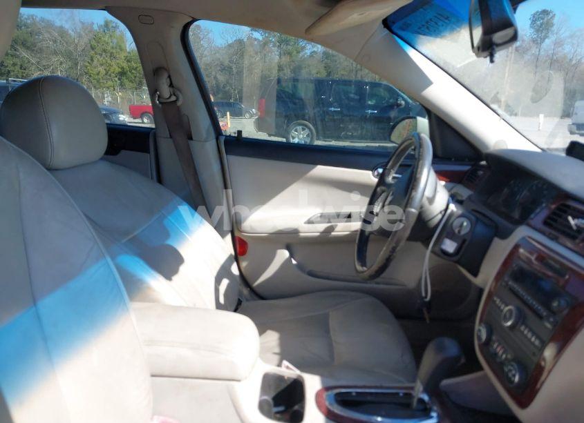 Photo 5 of 2009 Chevrolet Impala LT (VIN 2G1WT57KX91248594)