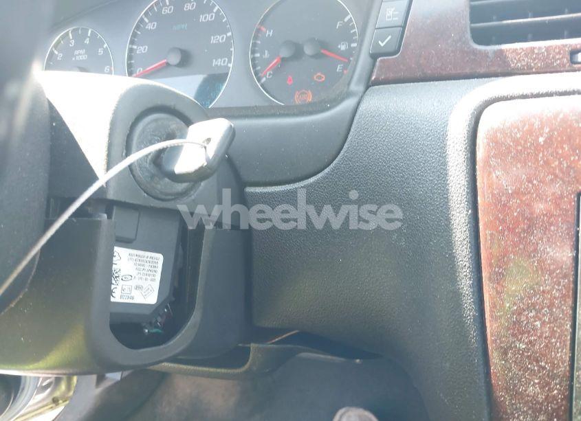 Photo 11 of 2009 Chevrolet Impala LT (VIN 2G1WT57KX91283698)