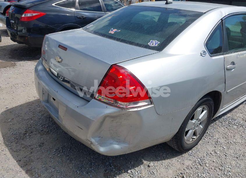 Photo 6 of 2009 Chevrolet Impala LT (VIN 2G1WT57KX91283698)