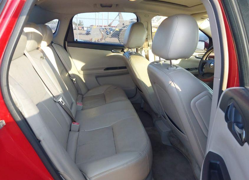 Photo 8 of 2009 Chevrolet Impala LT (VIN 2G1WT57N091266418)