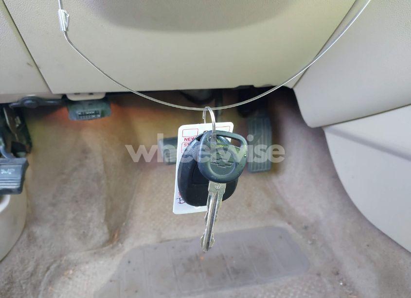 Photo 11 of 2009 Chevrolet Impala LT (VIN 2G1WT57N191123381)